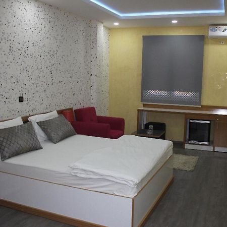 Turkuaz Residence Hotel Estambul Exterior foto